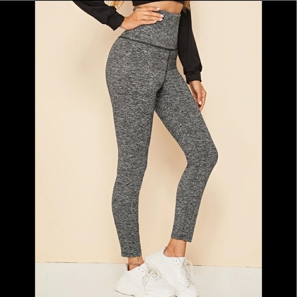 Grey W/ Black Trimming Active/sporty Elastic Wide Waist Legging W/lot of Stretch - Picture 2 of 3